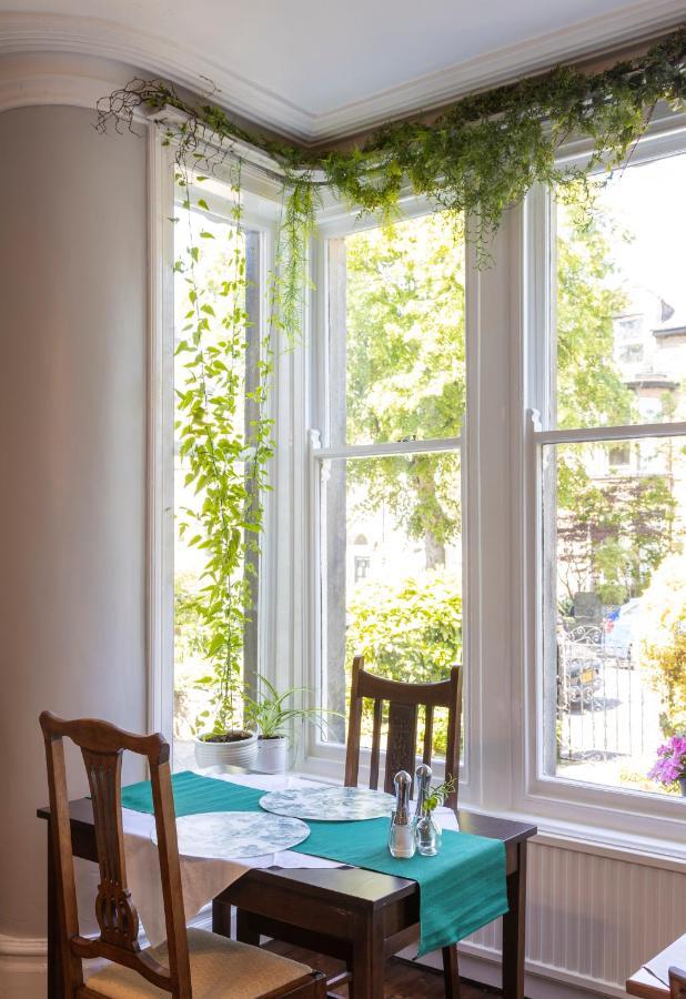 Wynnstay House Harrogate Eksteriør bilde